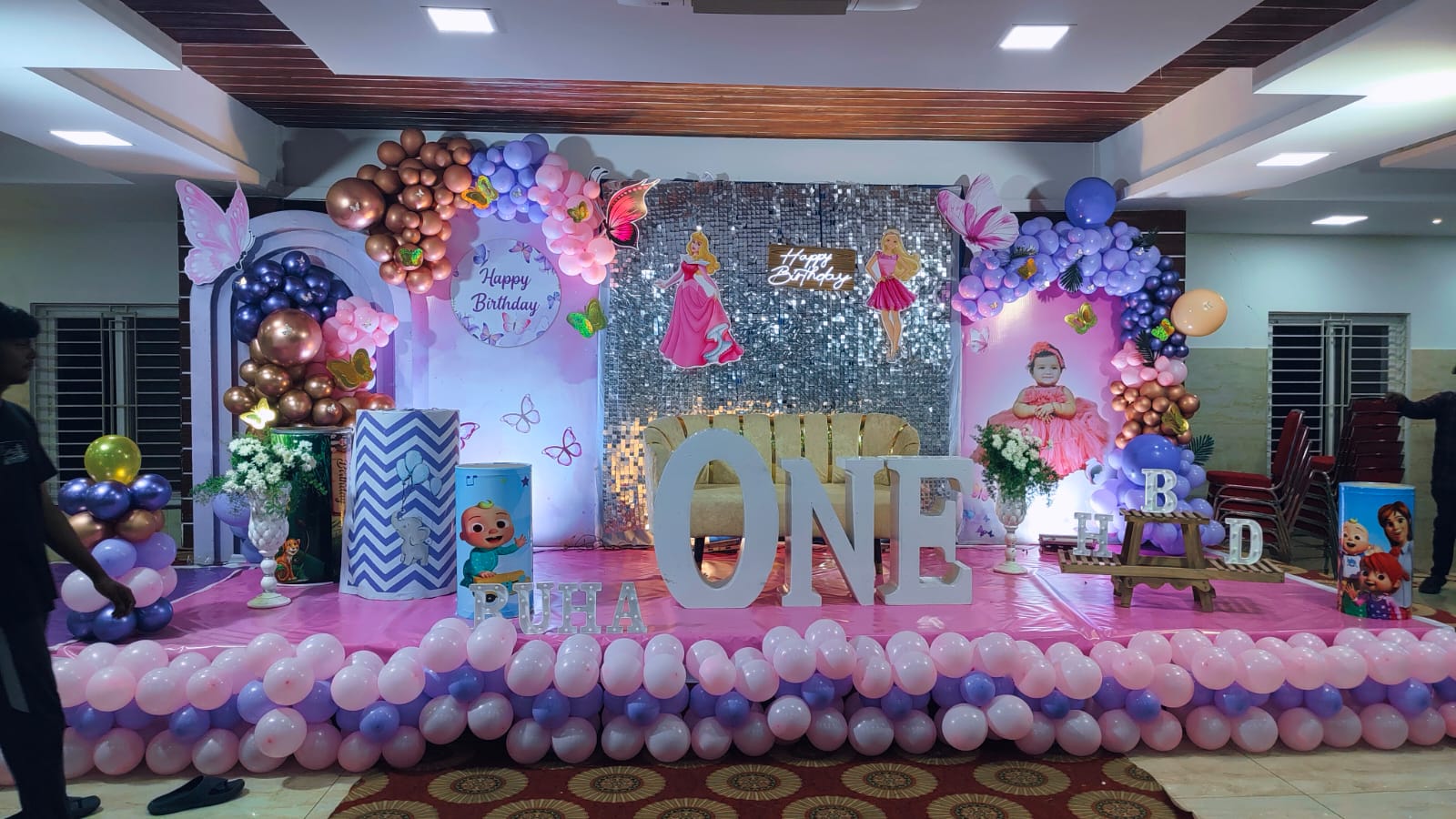 Corporate conference with modern AV setup and professional seating